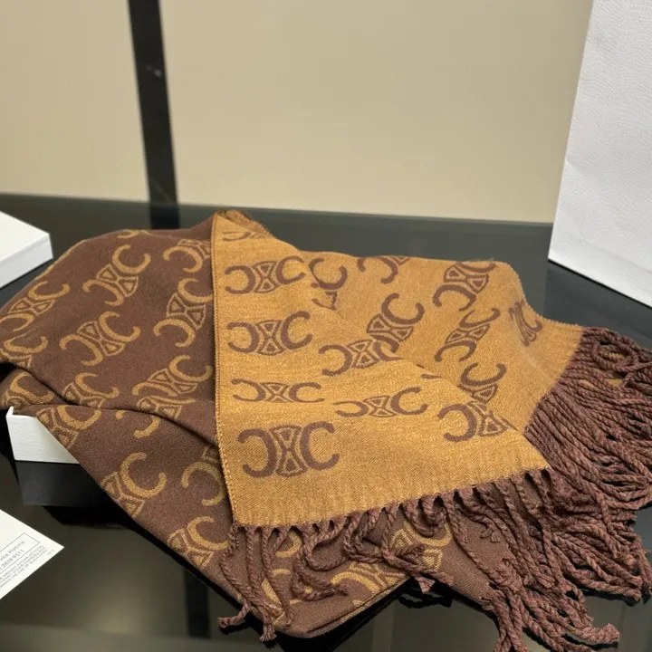 スーパーコピー セリーヌ マフラー