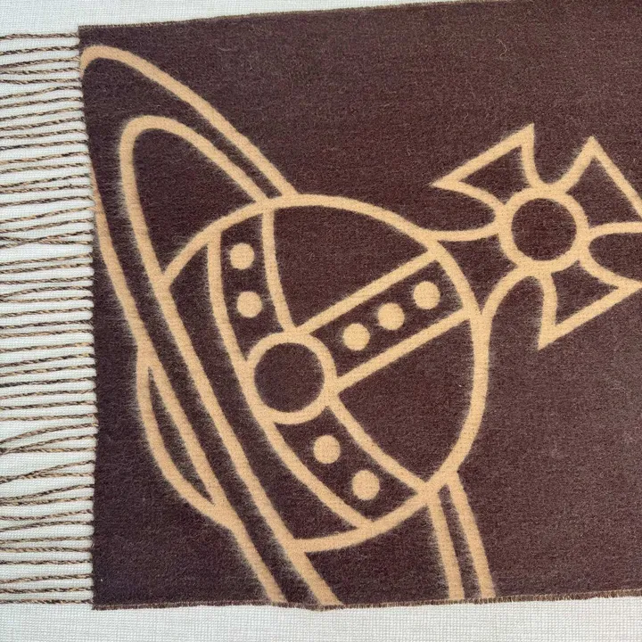 スーパーコピー ヴィヴィアン・ウエストウッド マフラー