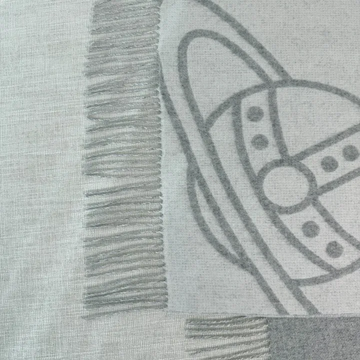 スーパーコピー ヴィヴィアン・ウエストウッド マフラー