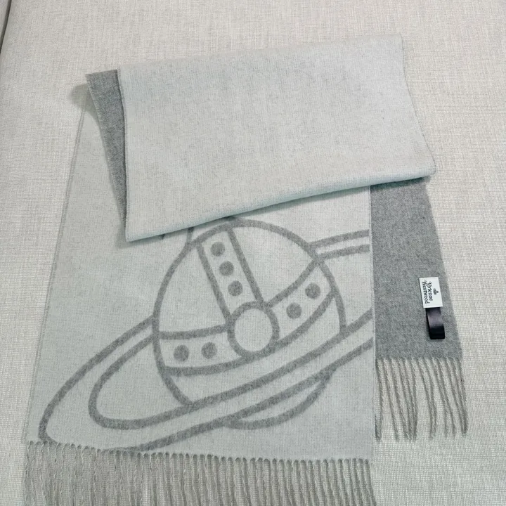 スーパーコピー ヴィヴィアン・ウエストウッド マフラー