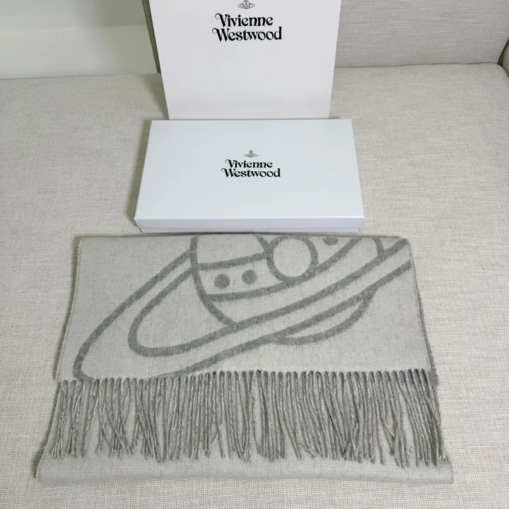 スーパーコピー ヴィヴィアン・ウエストウッド マフラー