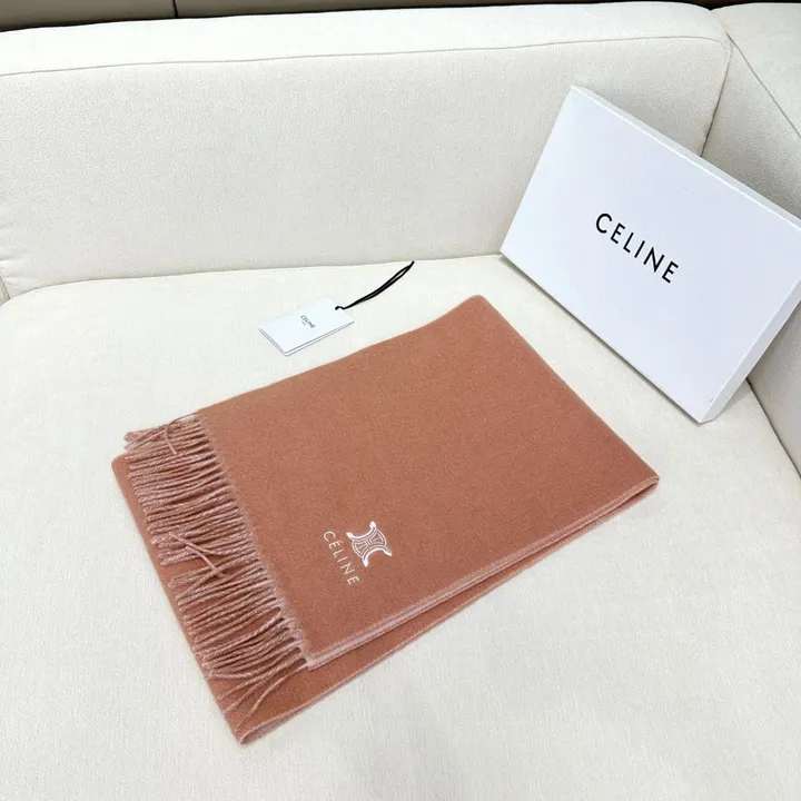 スーパーコピー セリーヌ マフラー