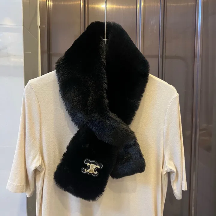 スーパーコピー セリーヌ マフラー