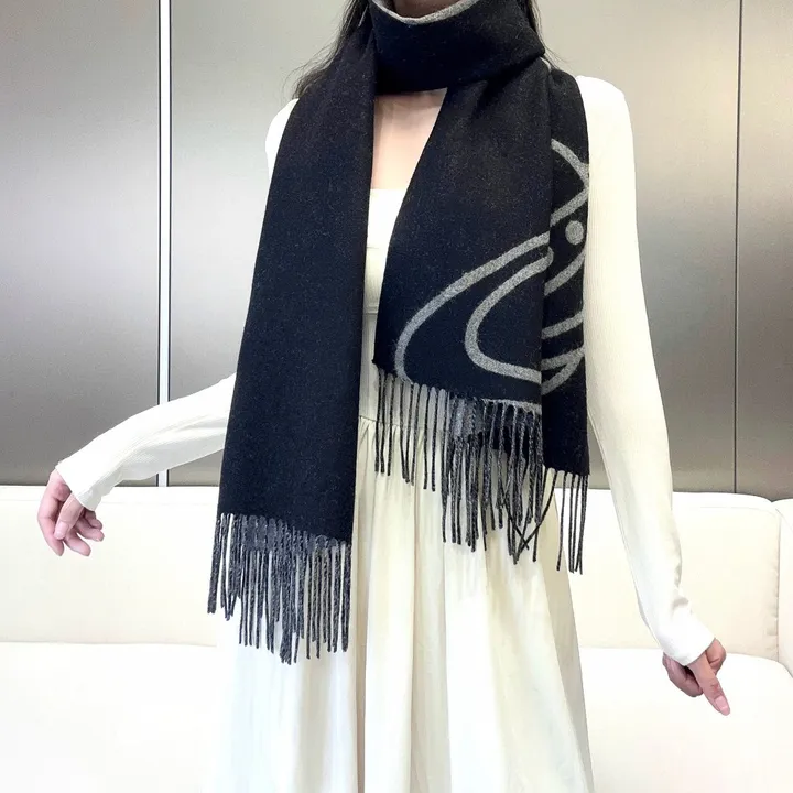 スーパーコピー ヴィヴィアン・ウエストウッド マフラー