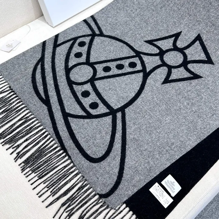 スーパーコピー ヴィヴィアン・ウエストウッド マフラー