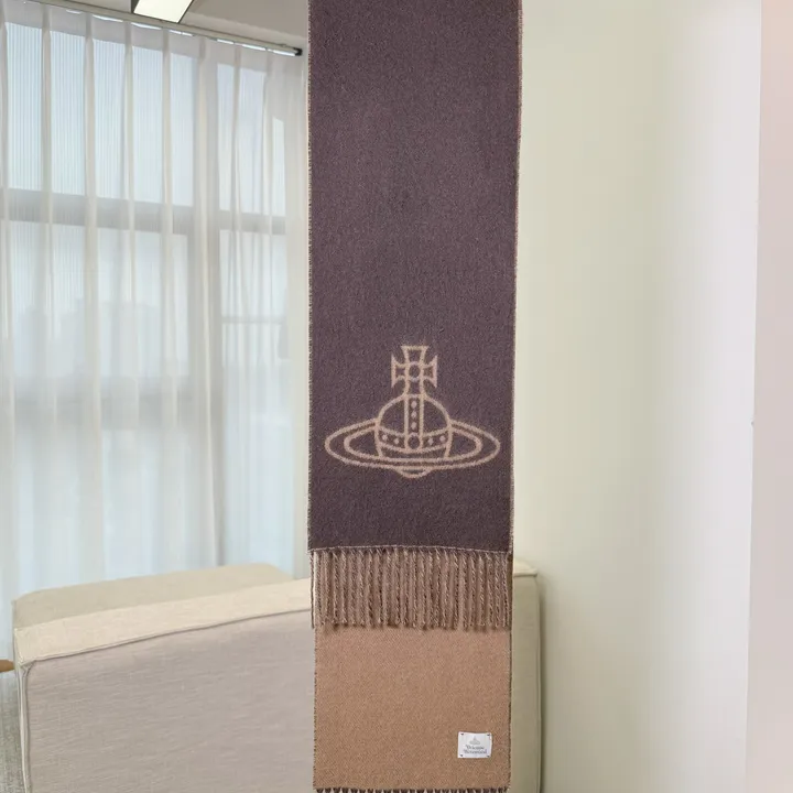 スーパーコピー ヴィヴィアン・ウエストウッド マフラー