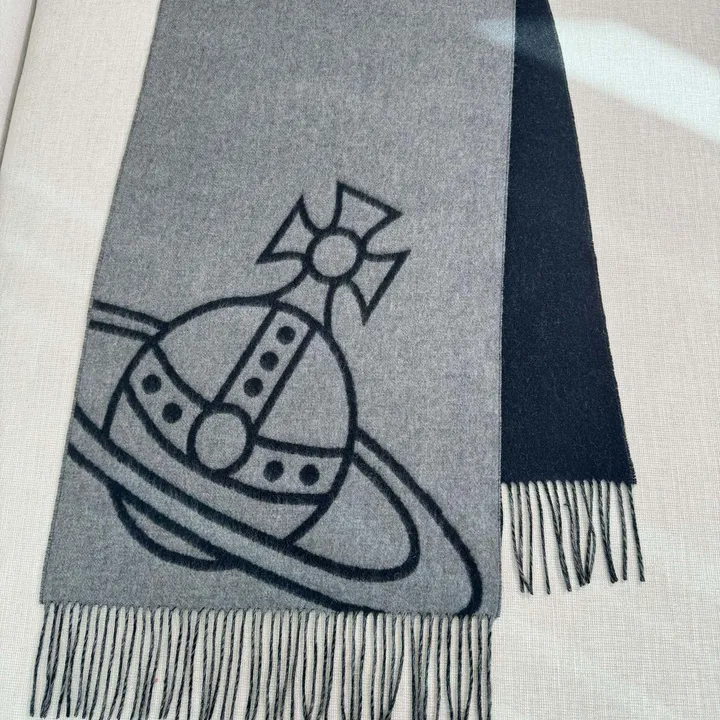 スーパーコピー ヴィヴィアン・ウエストウッド マフラー