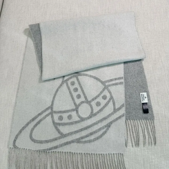 スーパーコピー ヴィヴィアン・ウエストウッド マフラー