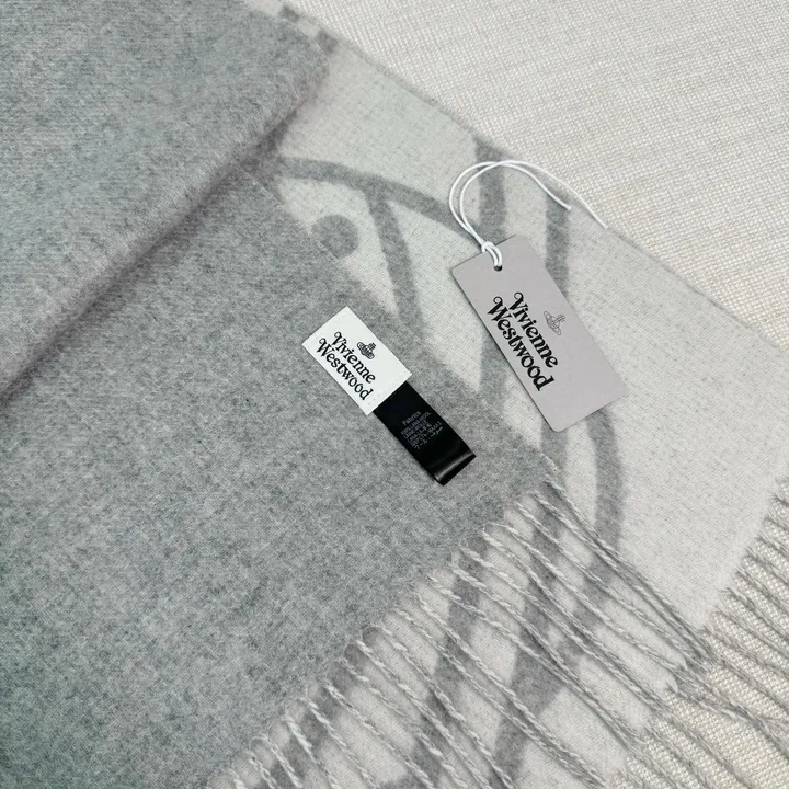 スーパーコピー ヴィヴィアン・ウエストウッド マフラー