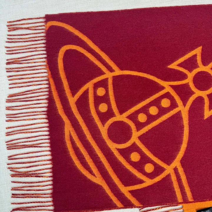 スーパーコピー ヴィヴィアン・ウエストウッド マフラー