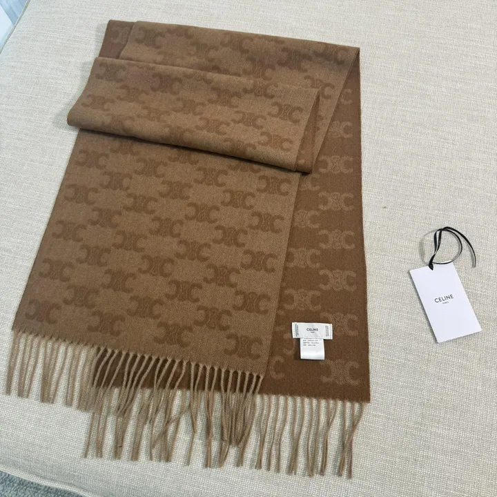 スーパーコピー セリーヌ マフラー