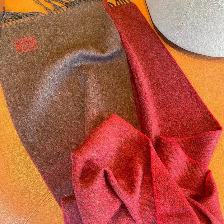 スーパーコピー ロエベ マフラー