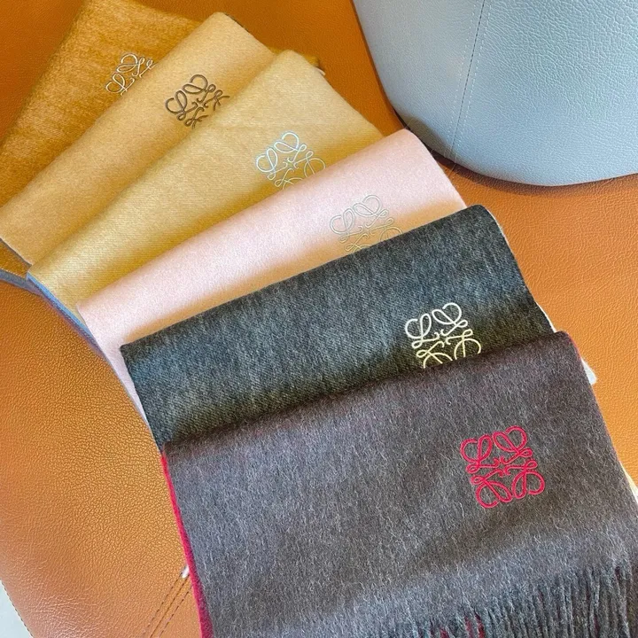 スーパーコピー ロエベ マフラー