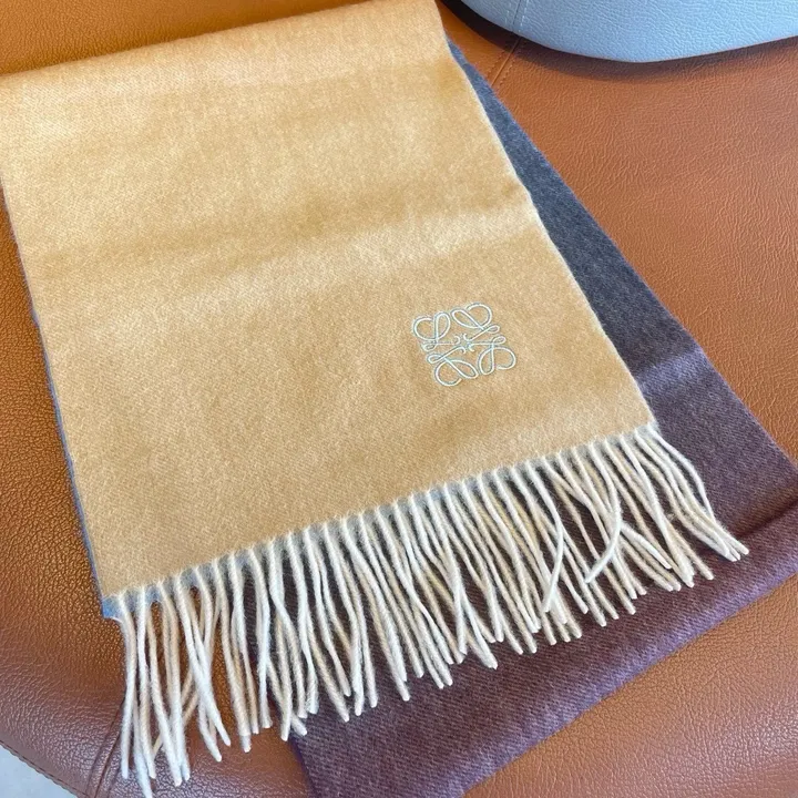 スーパーコピー ロエベ マフラー