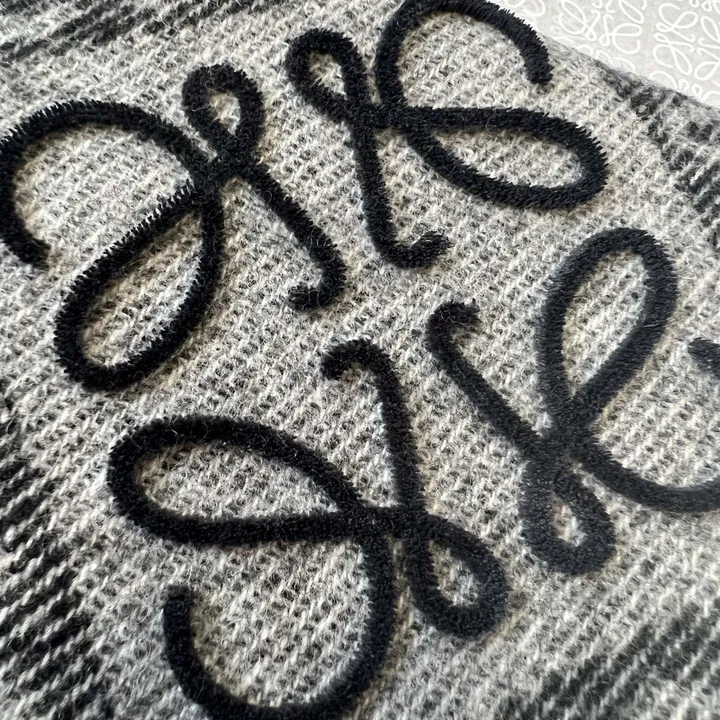 スーパーコピー ロエベ マフラー