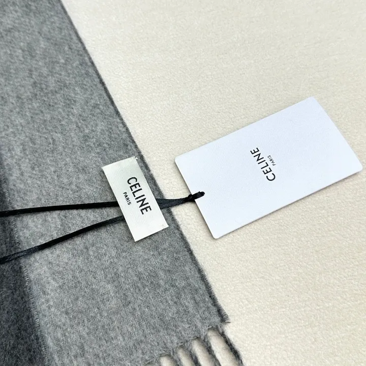 スーパーコピー セリーヌ マフラー