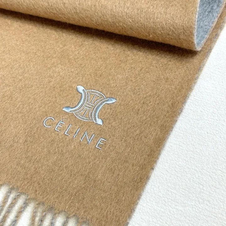 スーパーコピー セリーヌ マフラー