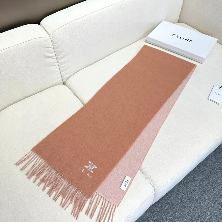 スーパーコピー セリーヌ マフラー