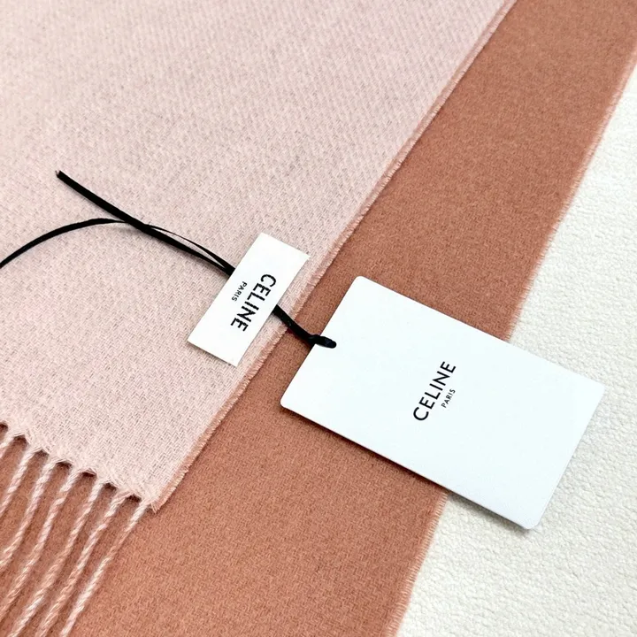 スーパーコピー セリーヌ マフラー