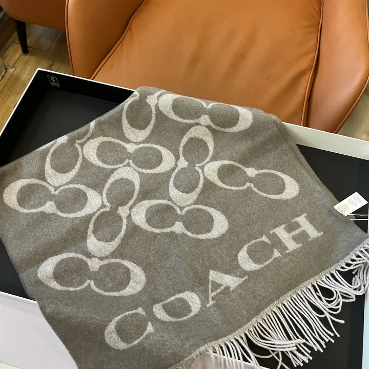 スーパーコピー コーチ マフラー