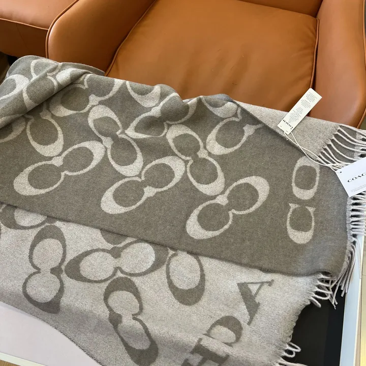 スーパーコピー コーチ マフラー