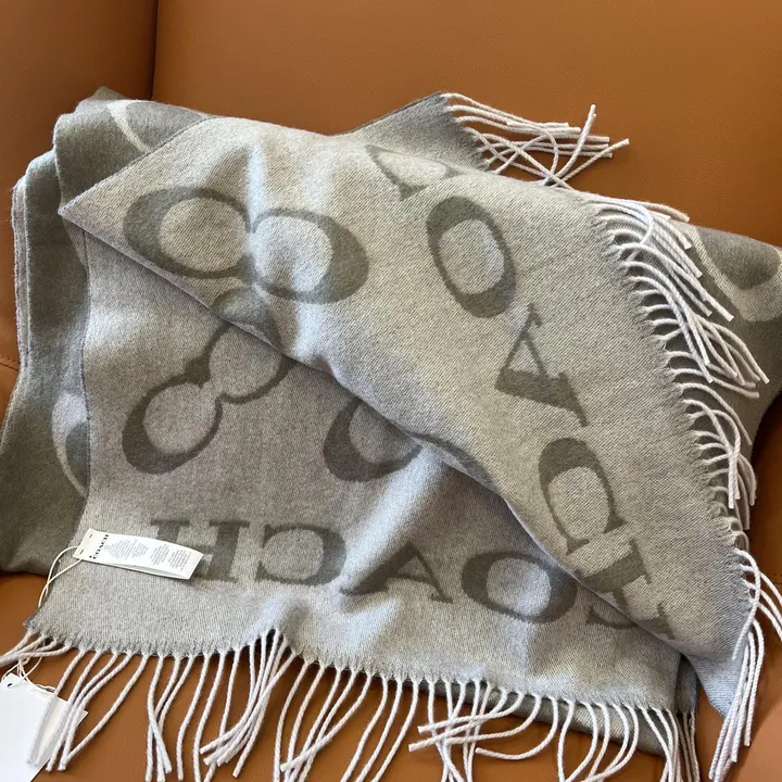 スーパーコピー コーチ マフラー