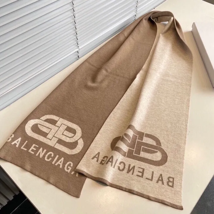 スーパーコピー セリーヌ マフラー