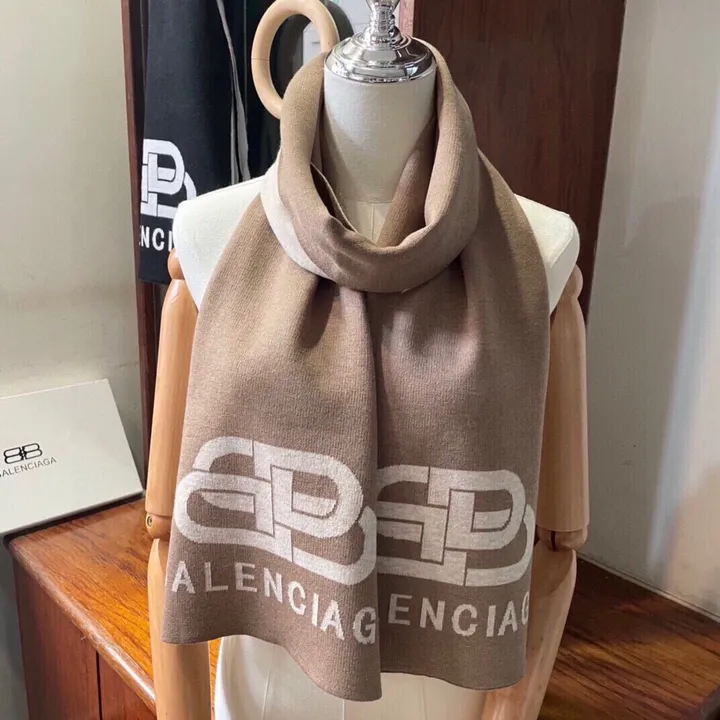 スーパーコピー セリーヌ マフラー