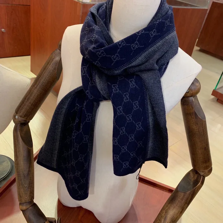 スーパーコピー グッチ マフラー