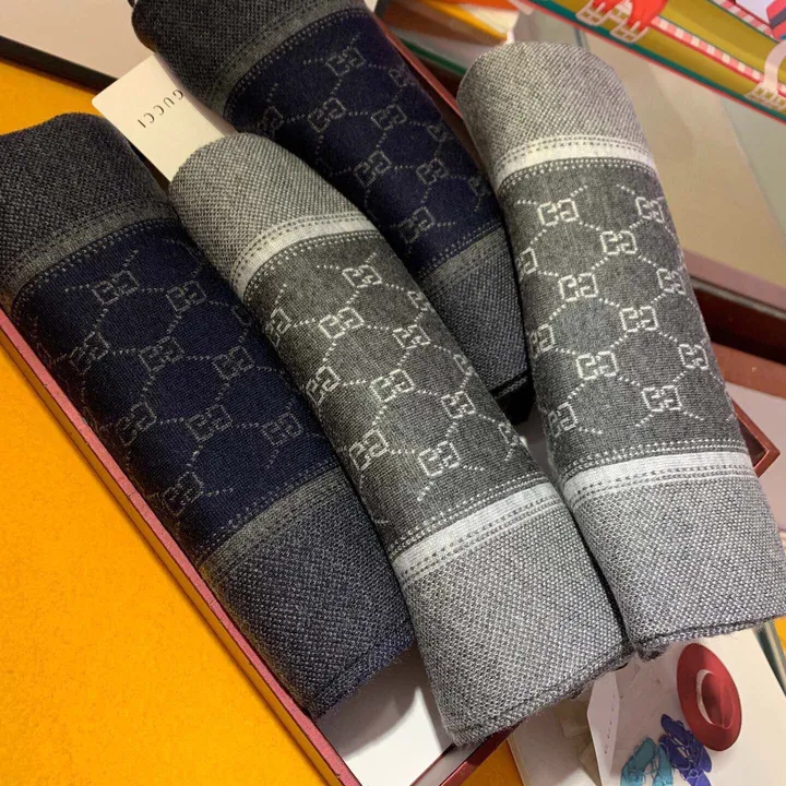 スーパーコピー グッチ マフラー