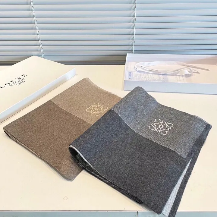 スーパーコピー ロエベ マフラー