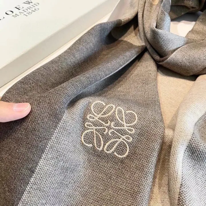 スーパーコピー ロエベ マフラー