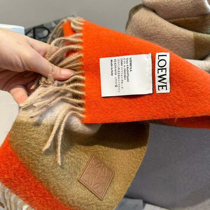 スーパーコピー ロエベ マフラー