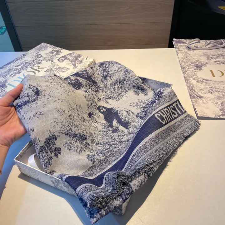 スーパーコピー ディオール マフラー