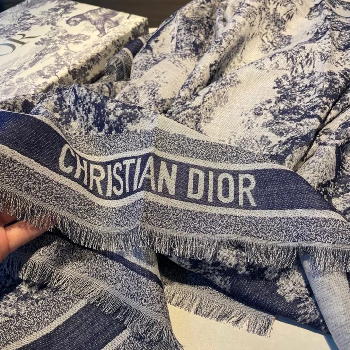 スーパーコピー ディオール マフラー