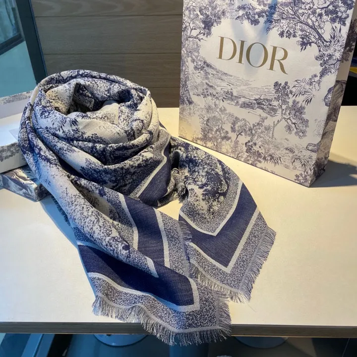 スーパーコピー ディオール マフラー