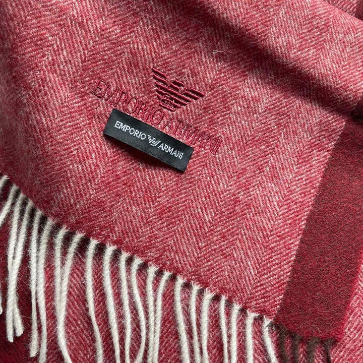 スーパーコピー フェンディ マフラー