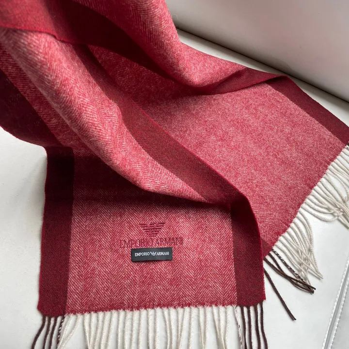 スーパーコピー フェンディ マフラー