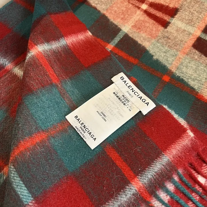 スーパーコピー バレンシアガ マフラー