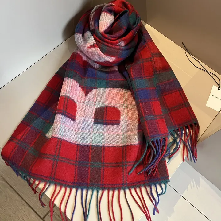 スーパーコピー バレンシアガ マフラー