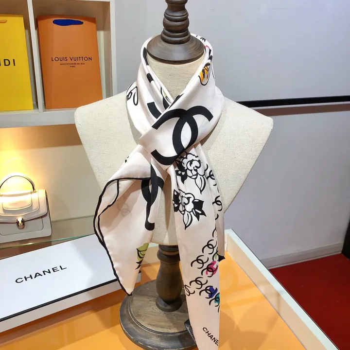 スーパーコピー シャネル マフラー