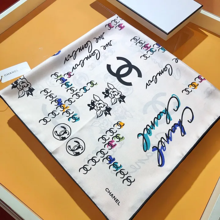 スーパーコピー シャネル マフラー