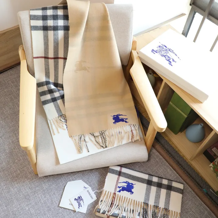 スーパーコピー バーバリー ス マフラー