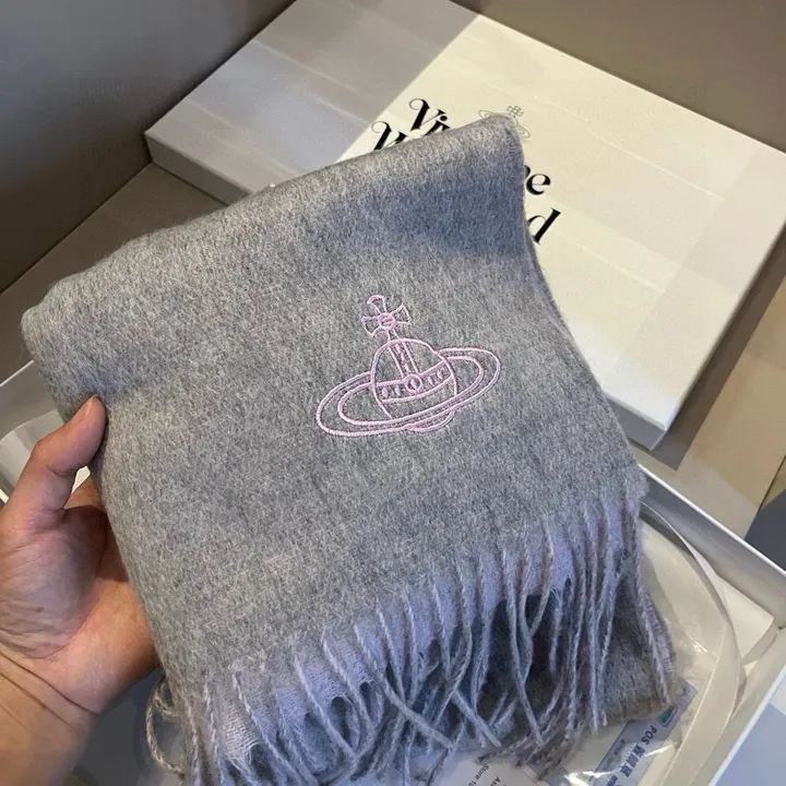 スーパーコピー ヴィヴィアン・ウエストウッド マフラー