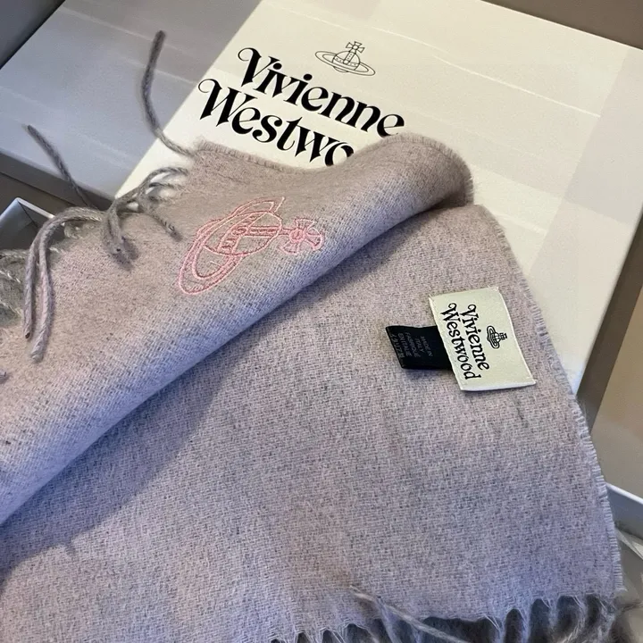 スーパーコピー ヴィヴィアン・ウエストウッド マフラー