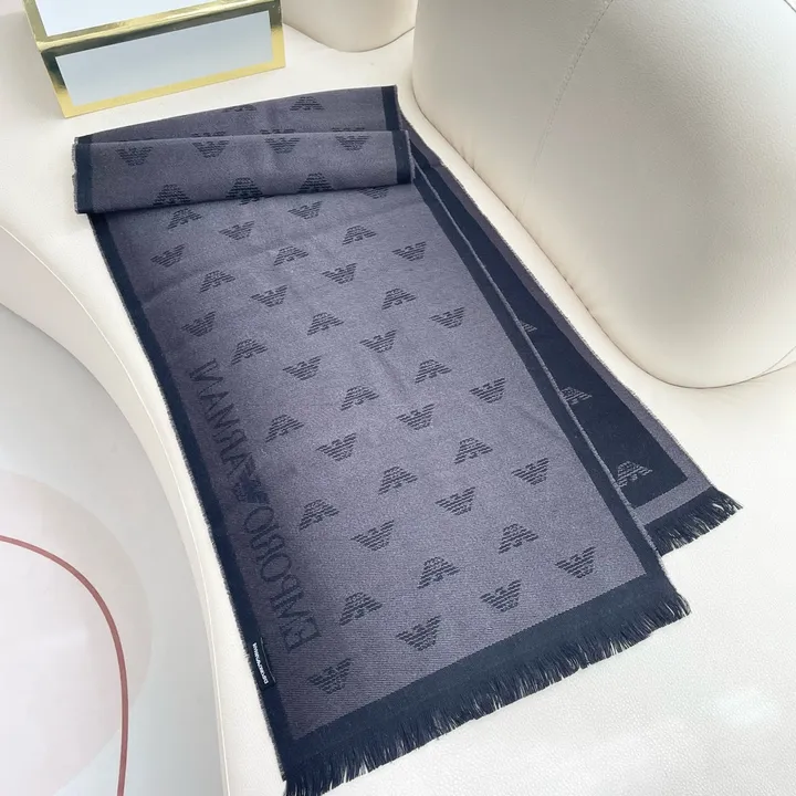 スーパーコピー フェンディ マフラー