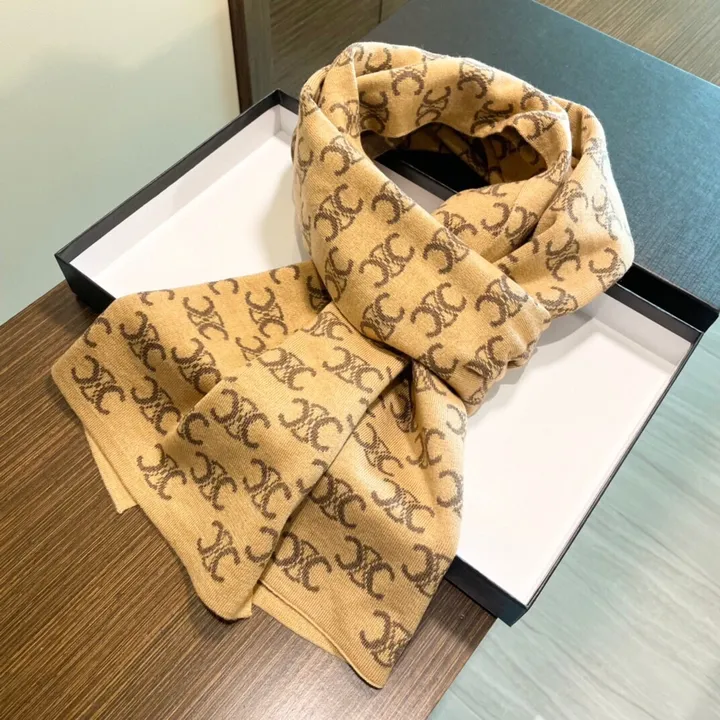 スーパーコピー セリーヌ マフラー