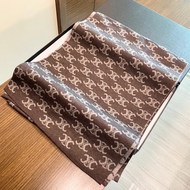 スーパーコピー セリーヌ マフラー