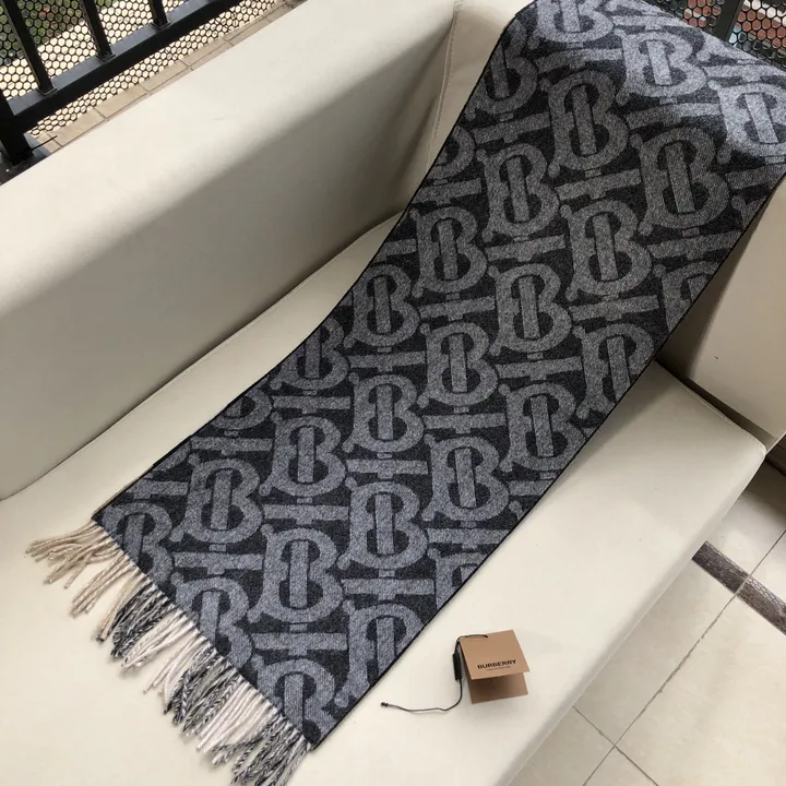 スーパーコピー バーバリー ス マフラー