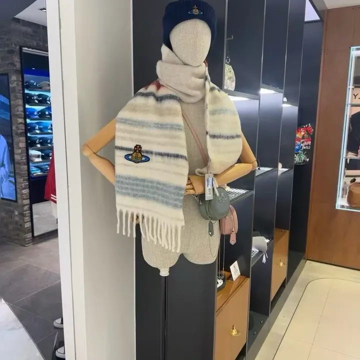 スーパーコピー ヴィヴィアン・ウエストウッド マフラー